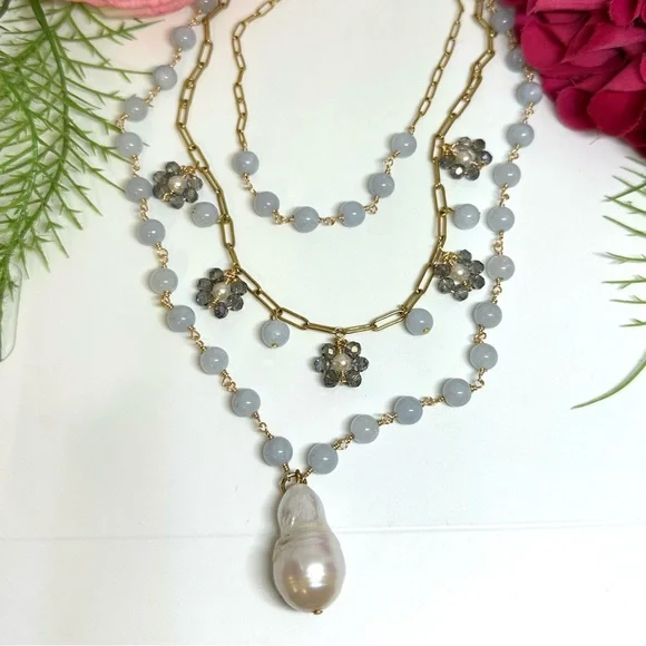 NEW⚜️Raw Aquamarine Freshwater Pearl Flower Charm Earrings - Picture 6 of 6